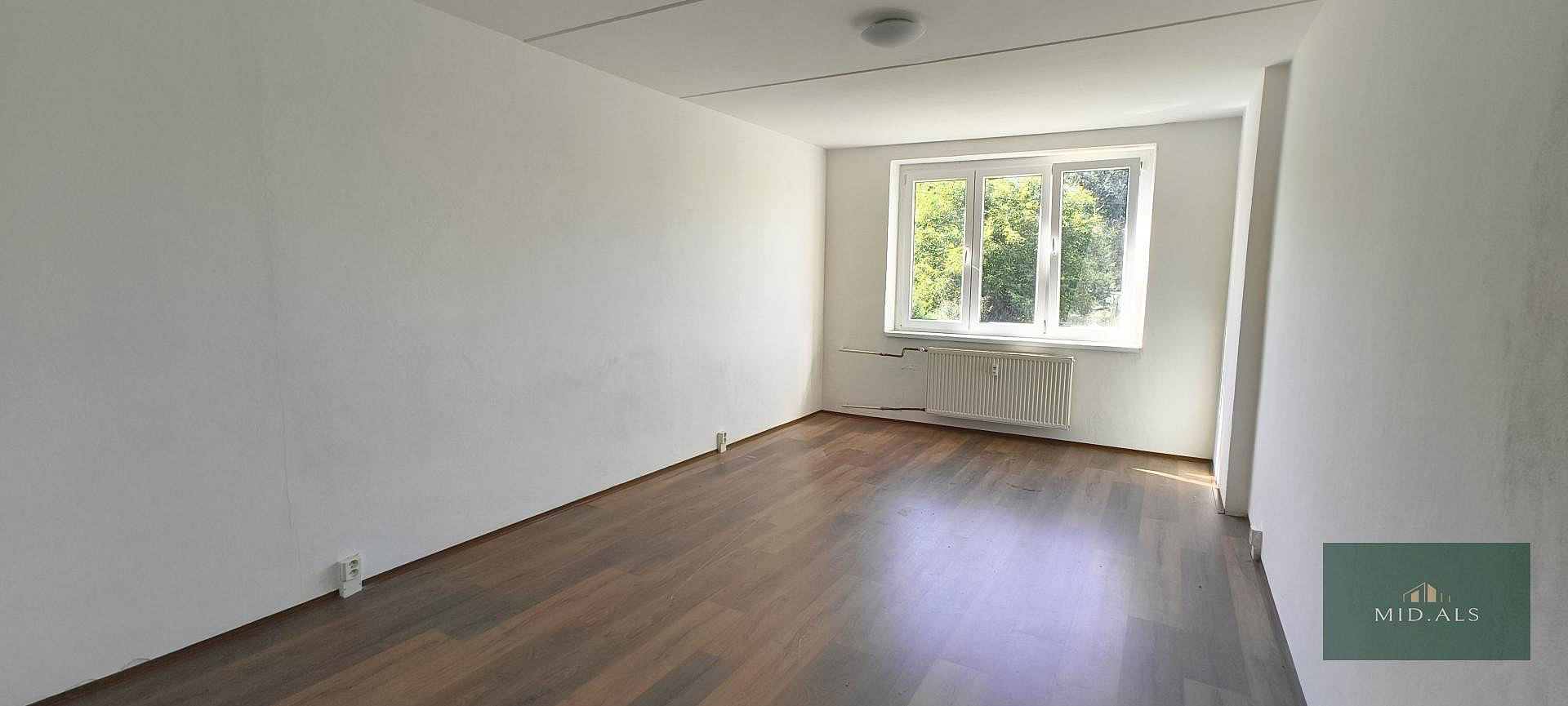 Pronájem bytu 2+1 52 m² – fotografie 3
