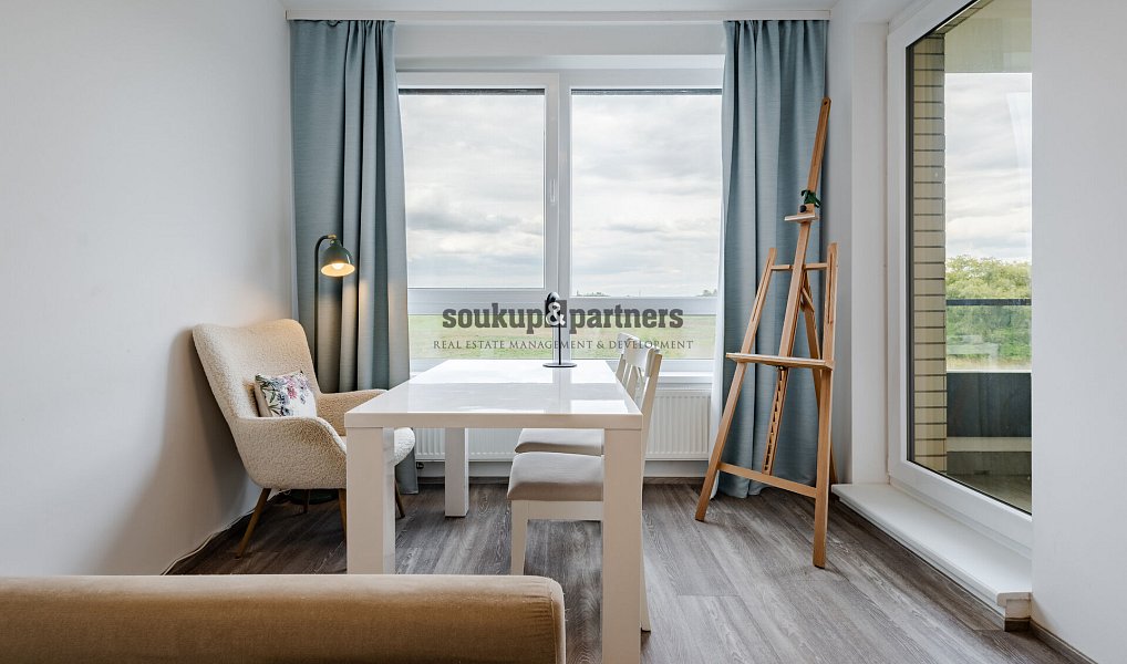 Prodej bytu 2+kk 56 m², Praha – náhled fotky 8