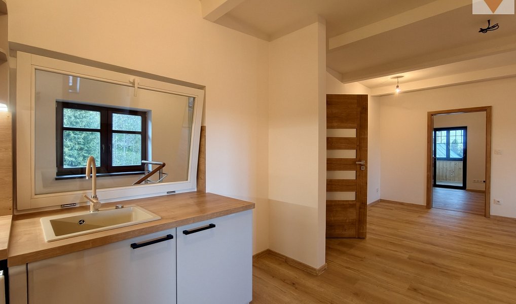 Prodej bytu 4+kk 99 m², Žacléř – náhled fotky 36