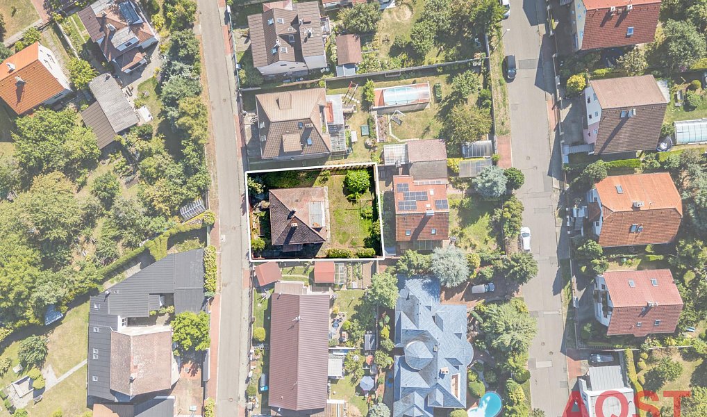 Prodej stavebního pozemku 406 m², Praha – náhled fotky 4
