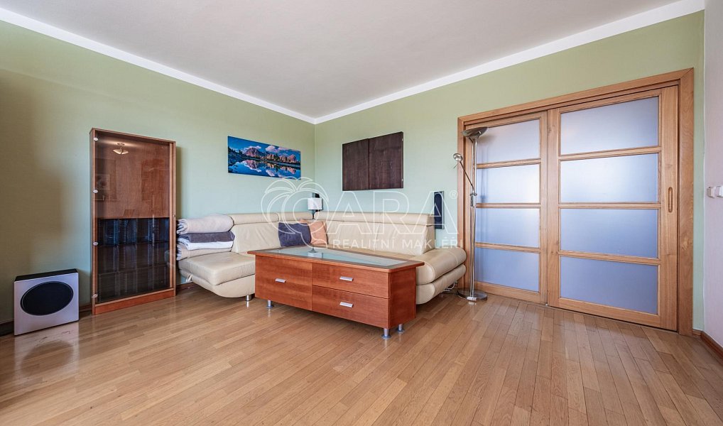 Pronájem bytu 4+1 117 m², Praha – náhled fotky 5