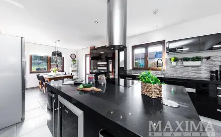 Prodej domu 300 m² s pozemkem 776 m², Bří Čapků, Náměšť nad Oslavou, okres Třebíč
