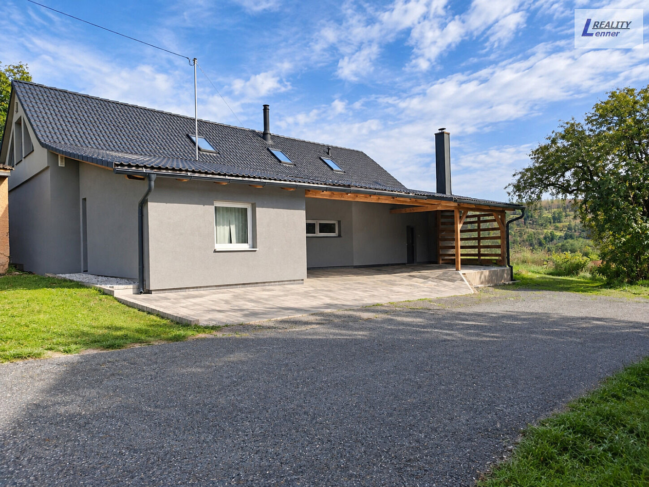 Prodej komerčního objektu (jiného typu) 420 m² – fotografie 2