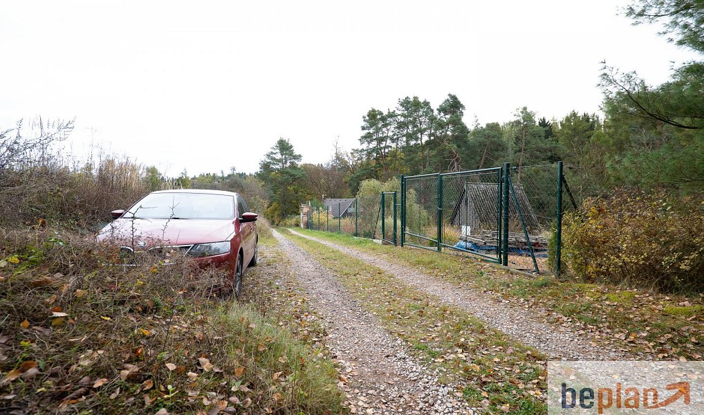 Prodej zahrady 951 m², Chyňava – náhled fotky 18