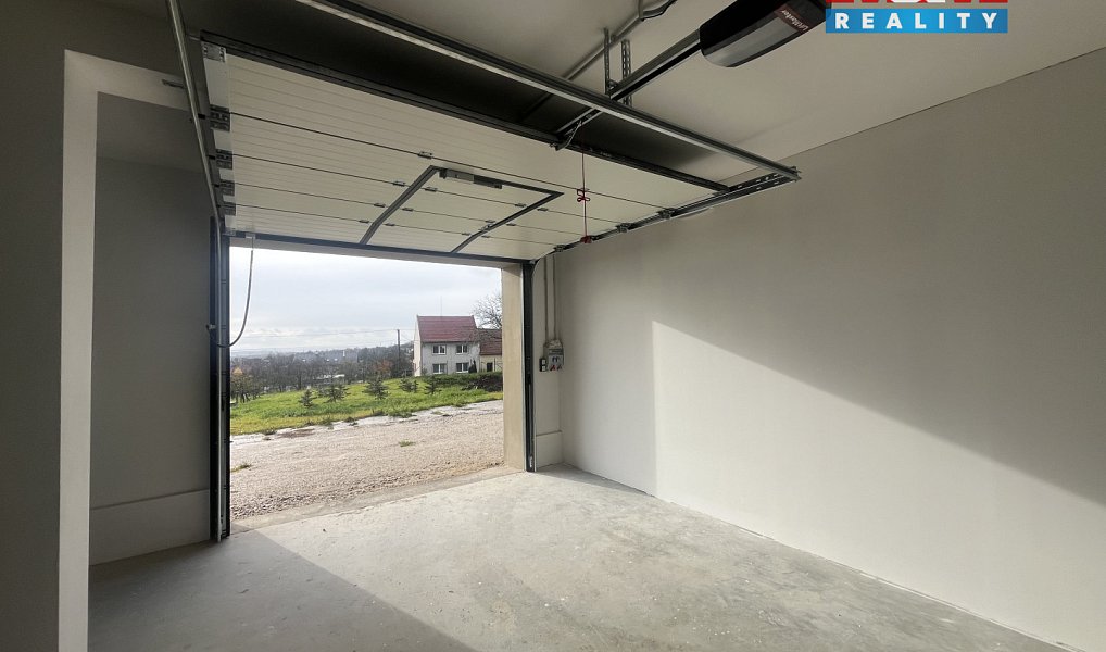 Pronájem garáže, 43 m2, Újezdec, Újezdec – náhled fotky 3