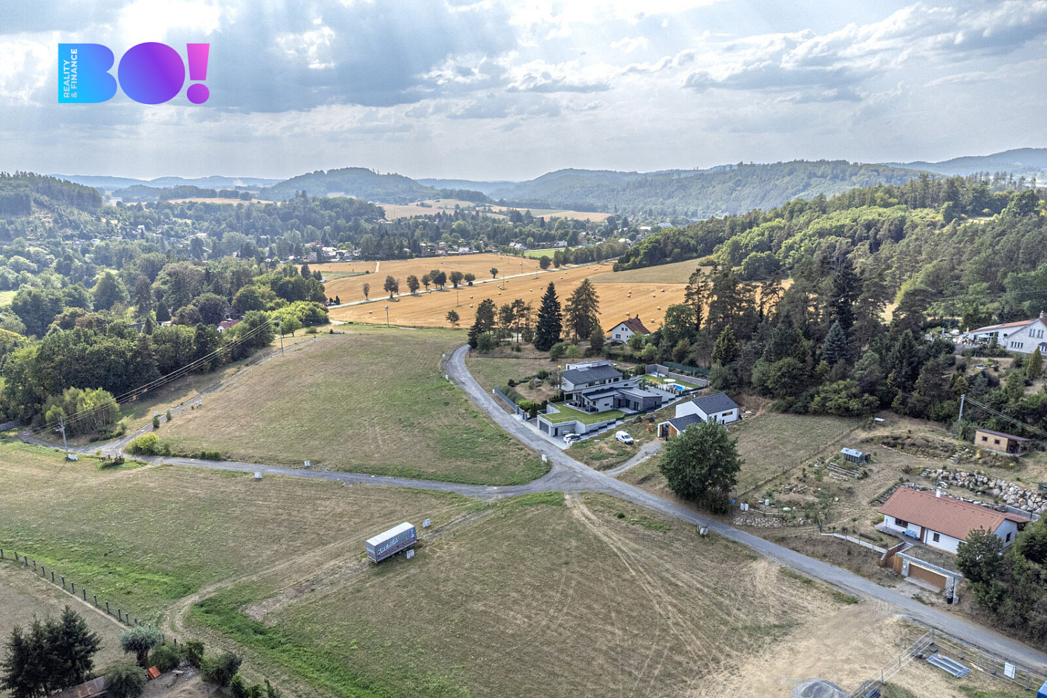 Prodej stavebního pozemku 1 056 m² – fotografie 5