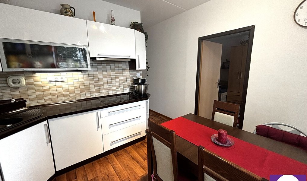Prodej bytu 3+1 76 m², Radomyšl – náhled fotky 2
