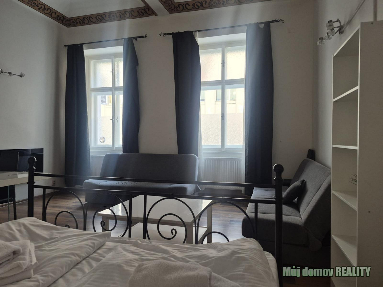 Pronájem bytu 1+kk 44 m² – fotografie 3