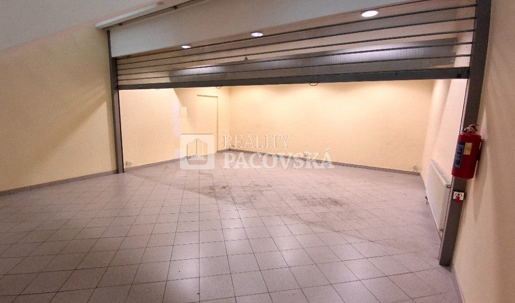 Pronájem obchodních prostor 688 m², Ústí nad Labem – náhled fotky 7