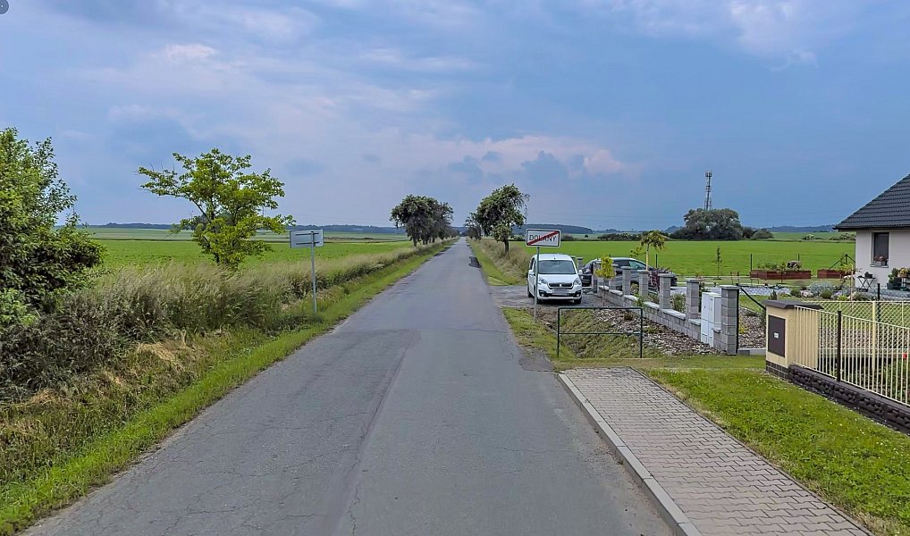 Prodej pozemku, 800 m², Pardubice, Dolany