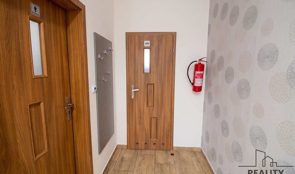 Pronájem obchodních prostor 34 m², Hodonín – náhled fotky 7