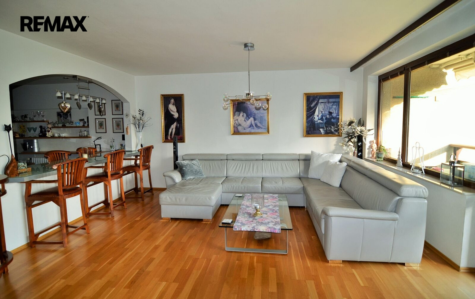 Prodej domu 395 m² s pozemkem 158 m² – pohled 3