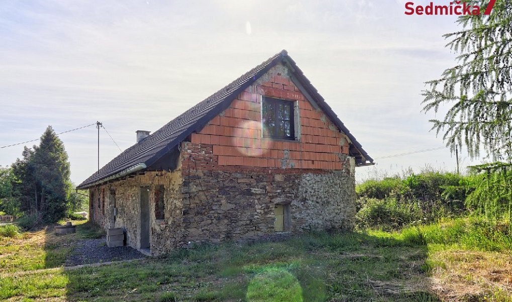 Prodej domu 120 m² s pozemkem 850 m², Uhlířské Janovice – náhled fotky 12