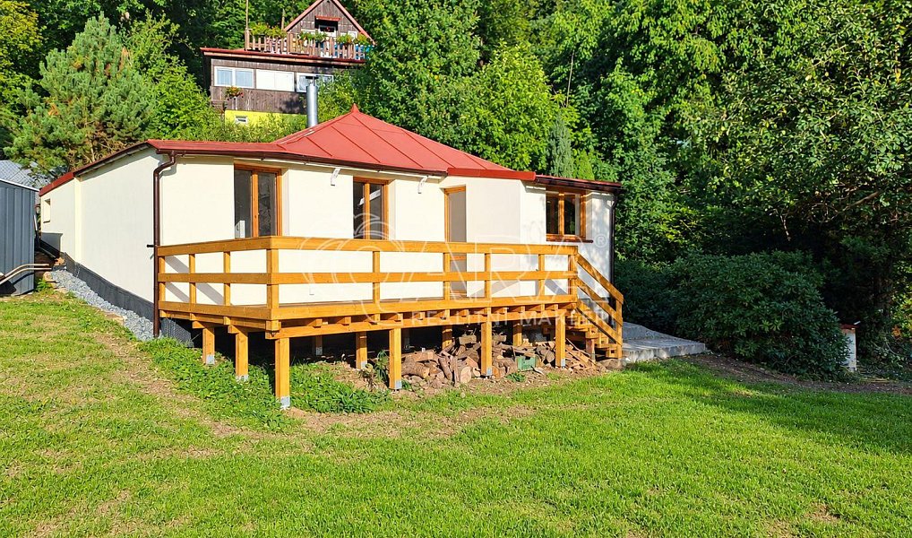 Prodej domu, 41 m², Lensedly - Praha-východ, Kaliště