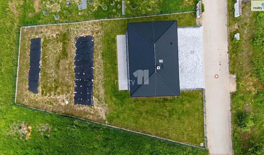 Prodej domu 200 m² s pozemkem 919 m², Vysoký Újezd – náhled fotky 8