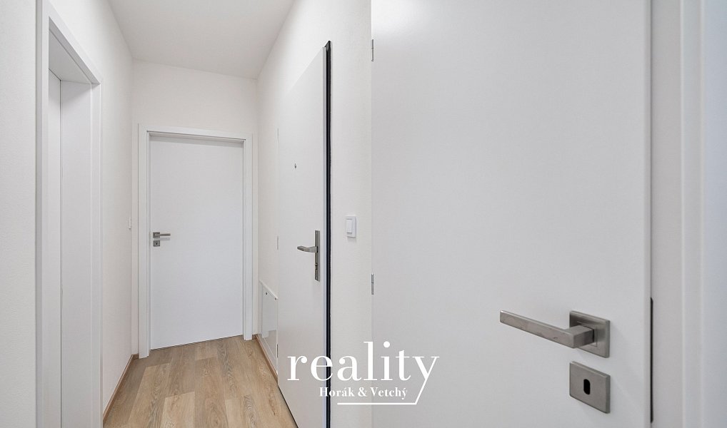 Pronájem bytu 2+kk 49 m², Znojmo – náhled fotky 3