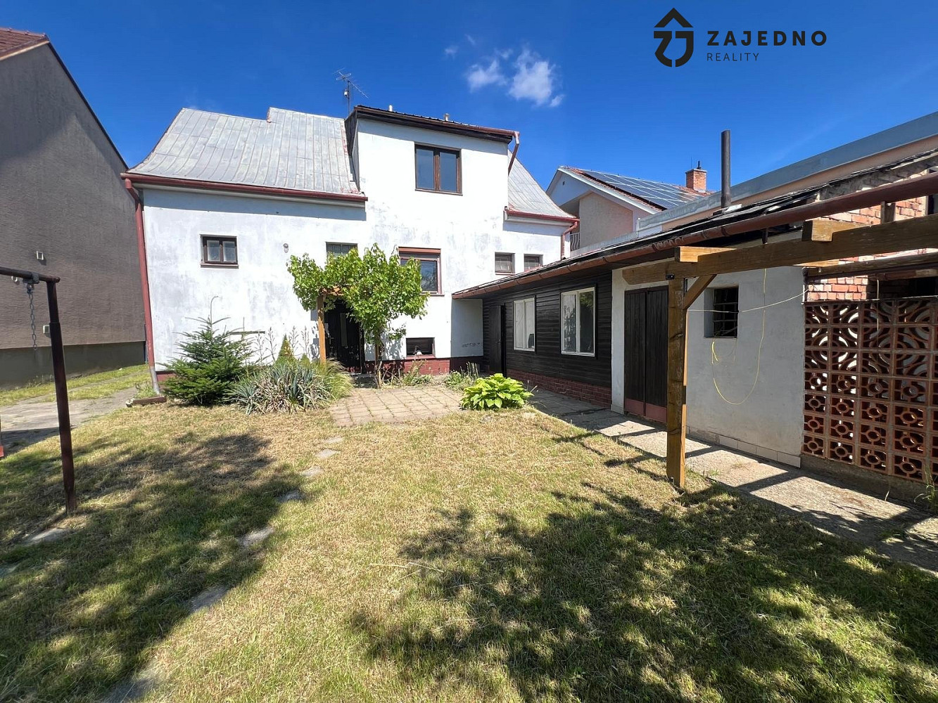 Prodej domu 160 m² s pozemkem 873 m² – pohled 2