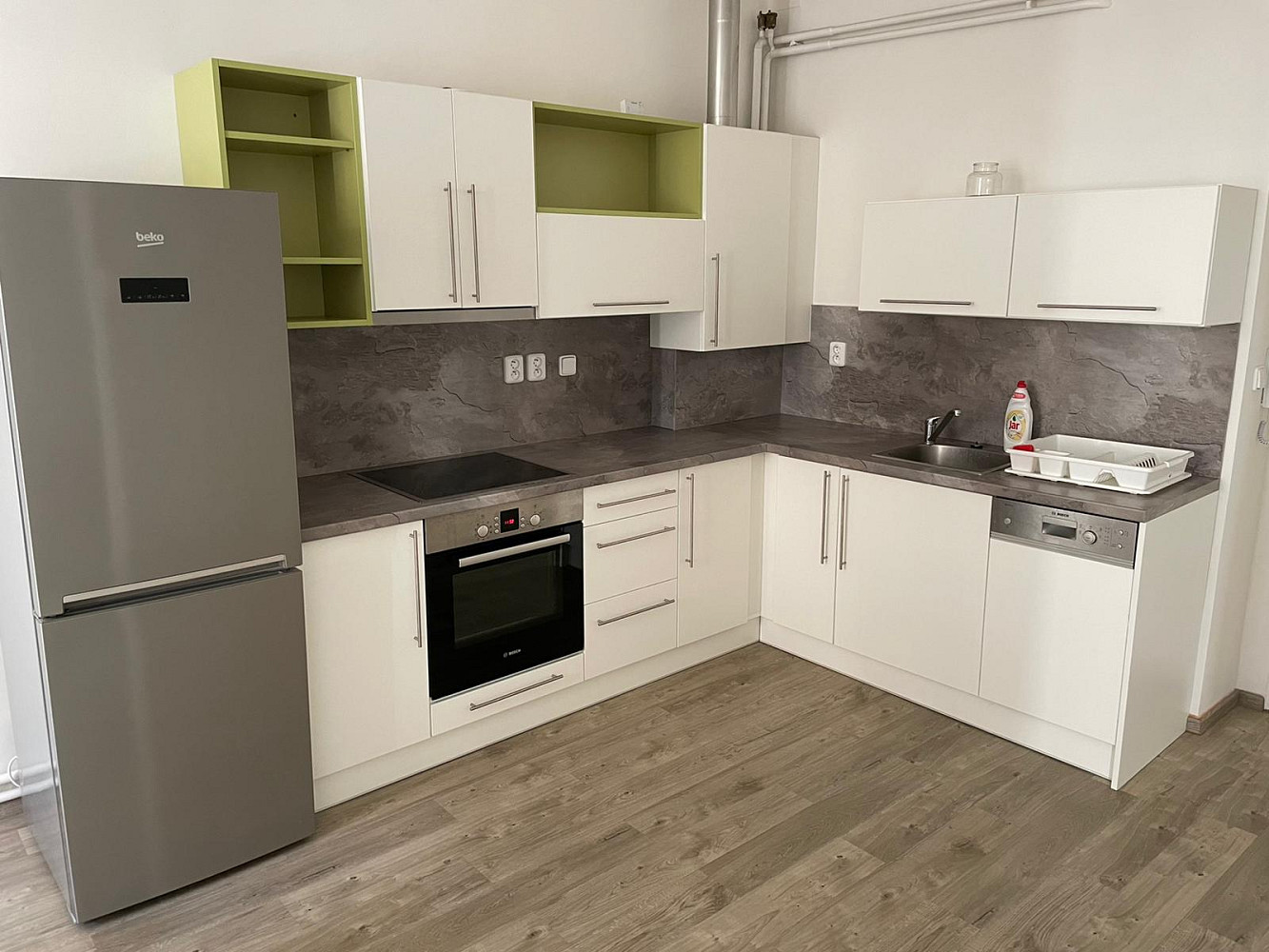 Pronájem bytu 1+1 42 m²