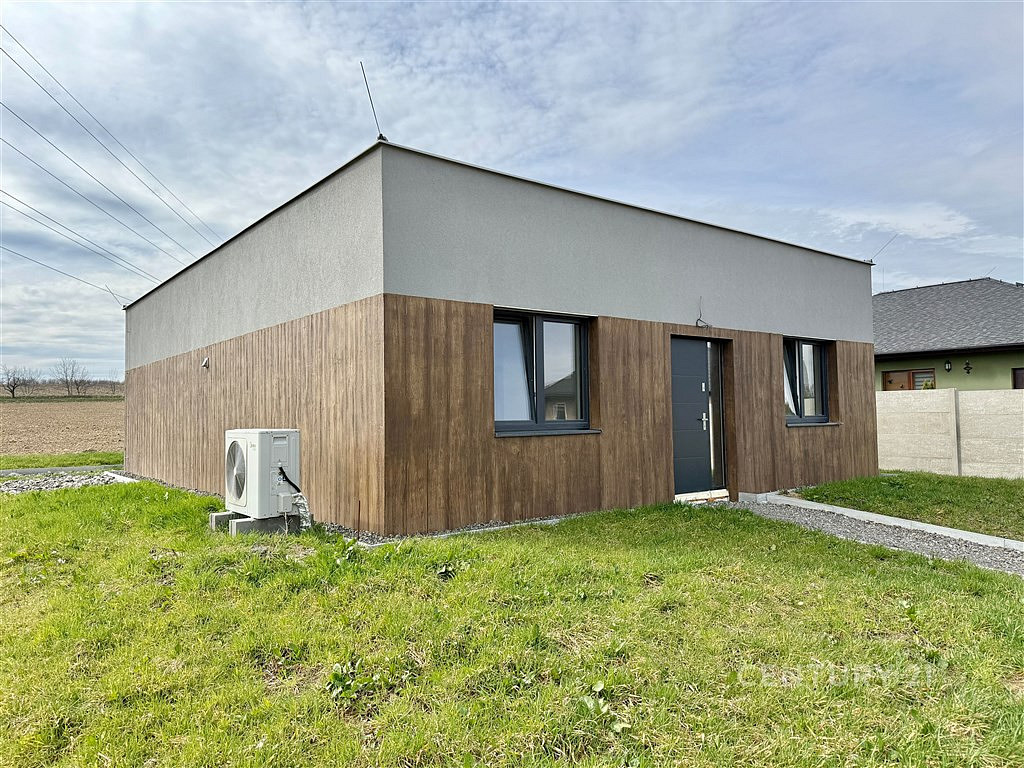 Prodej domu 107 m² s pozemkem 1 423 m² — photo 5