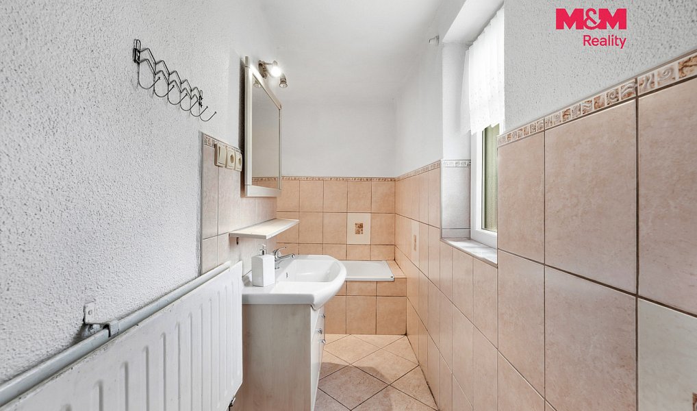 Prodej domu 94 m² s pozemkem 922 m², Dolní Poustevna – náhled fotky 8