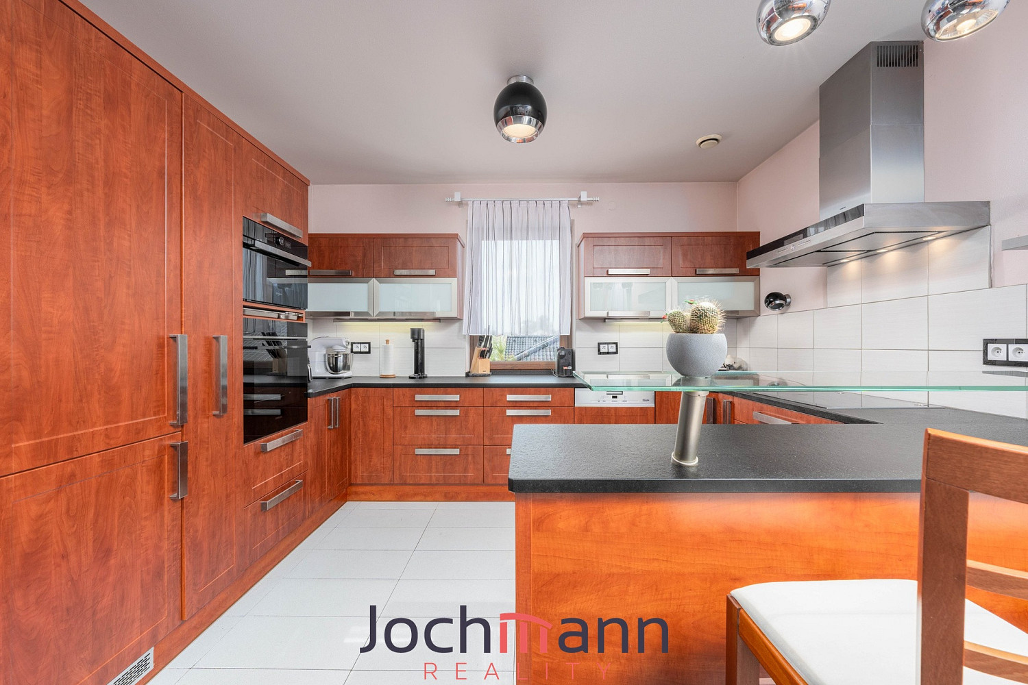 Prodej domu 274 m² s pozemkem 1 138 m² – fotografie 4
