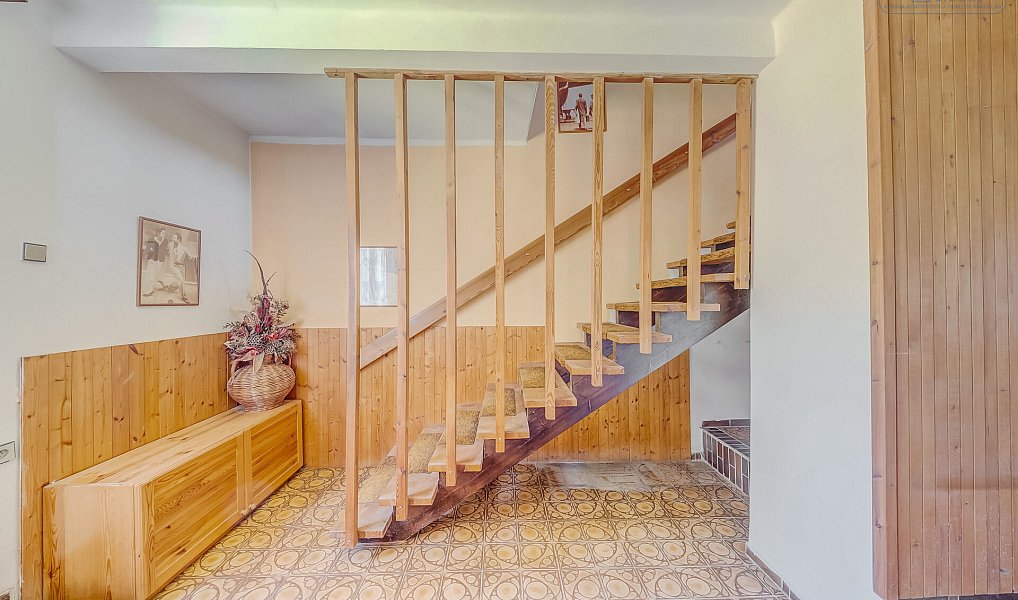 Prodej domu 246 m² s pozemkem 990 m², Sedlčany – náhled fotky 11