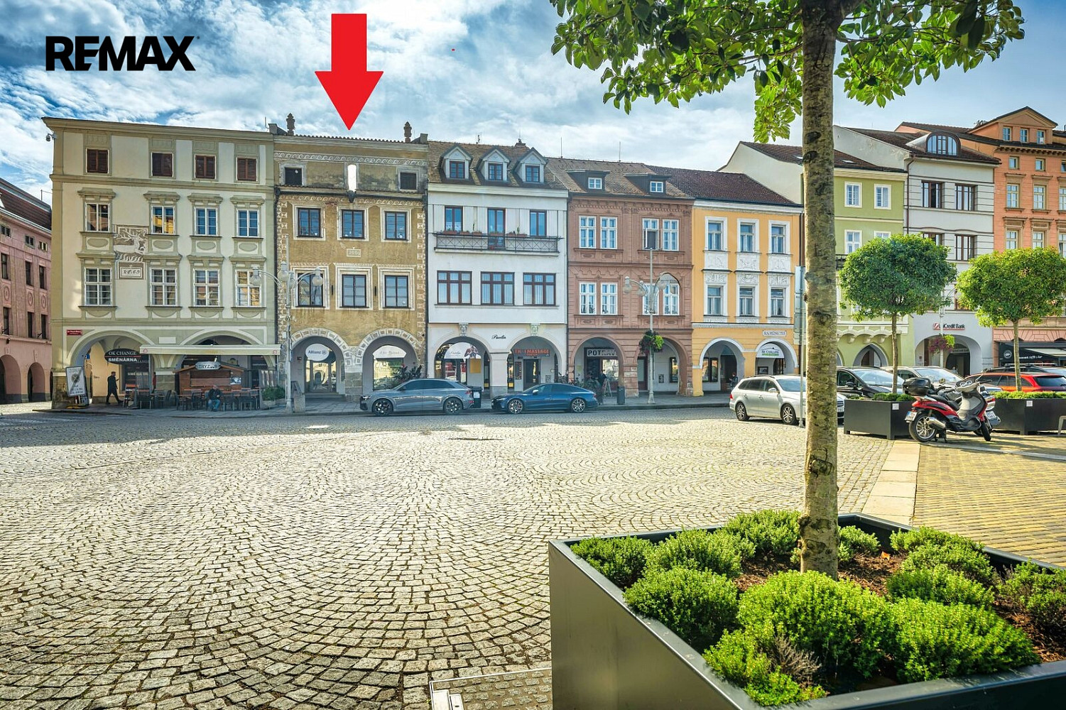 Prodej komerčního objektu (jiného typu) 593 m²