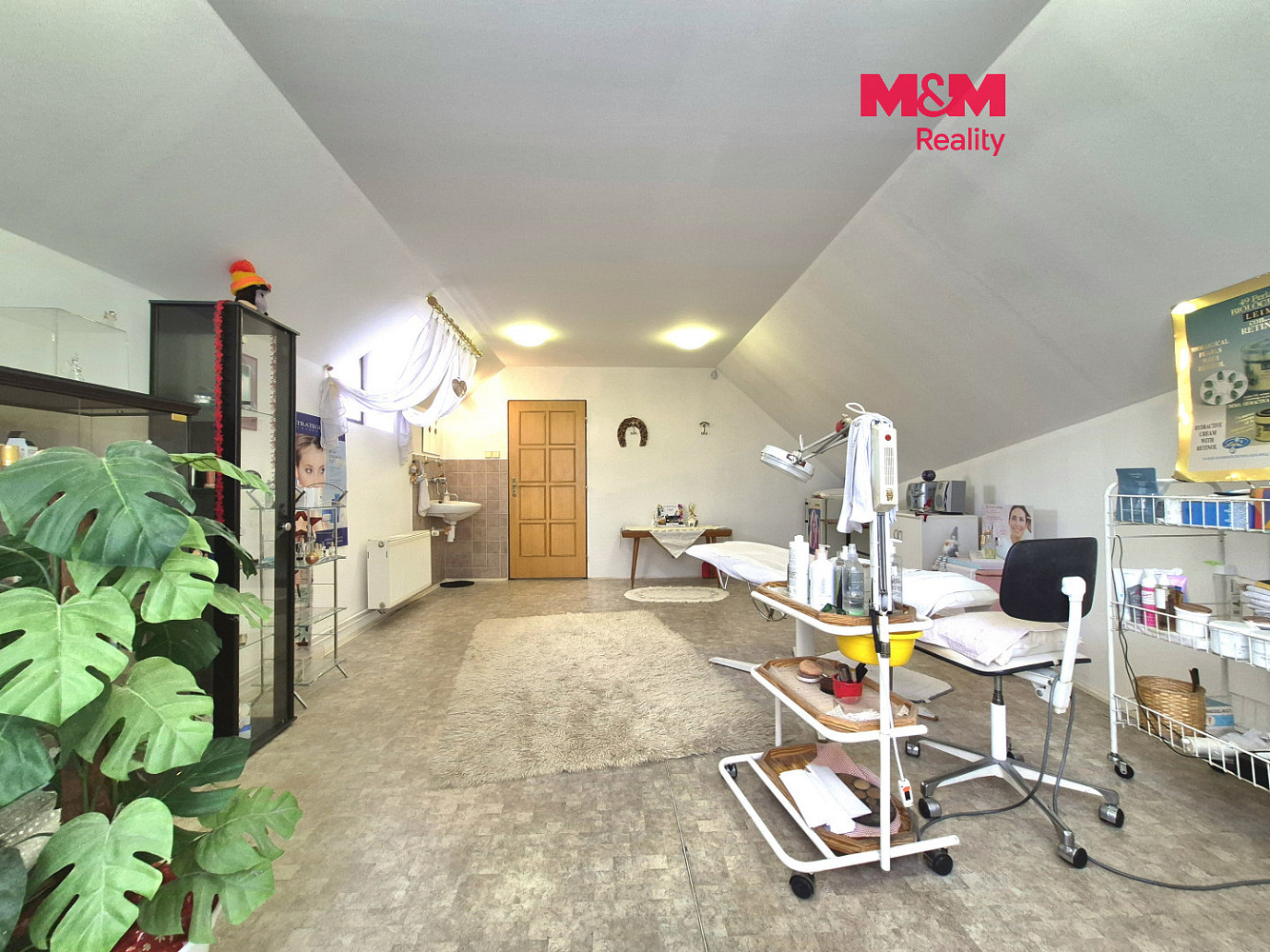 Pronájem obchodních prostor 39 m²