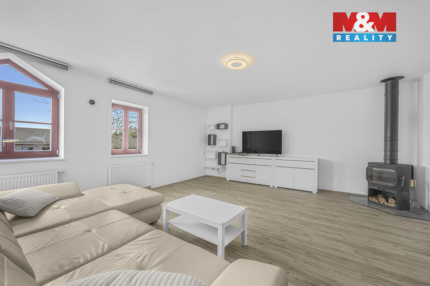 Prodej domu 194 m² s pozemkem 452 m²