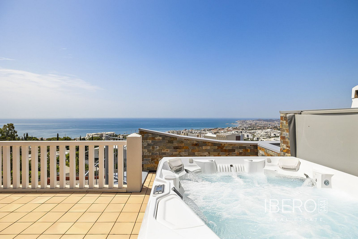 Piso 3+kk – El Higueron - Vista 2
