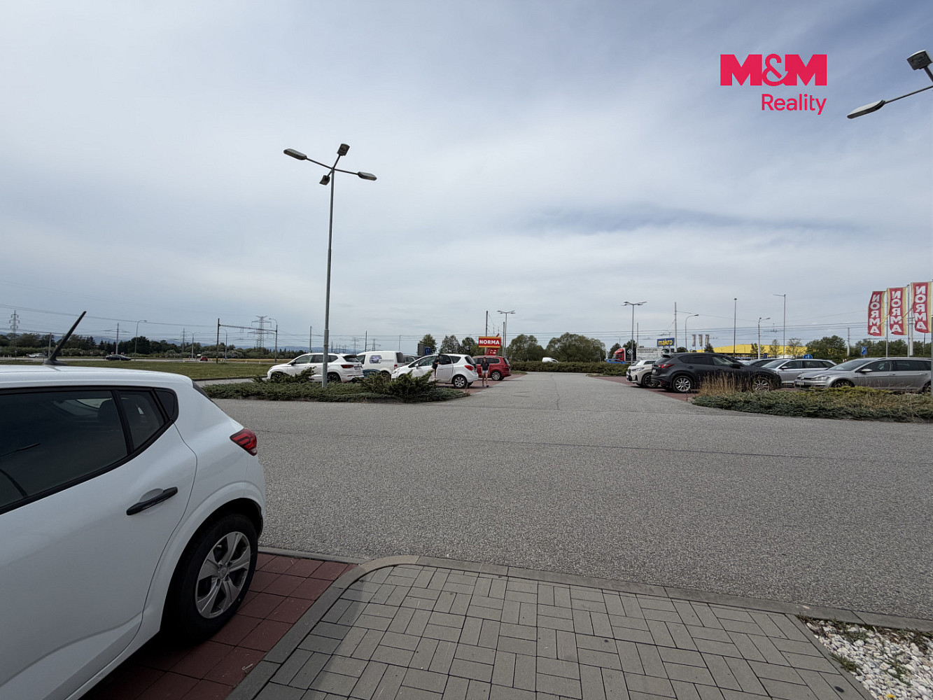 Pronájem obchodních prostor 420 m² – fotografie 5