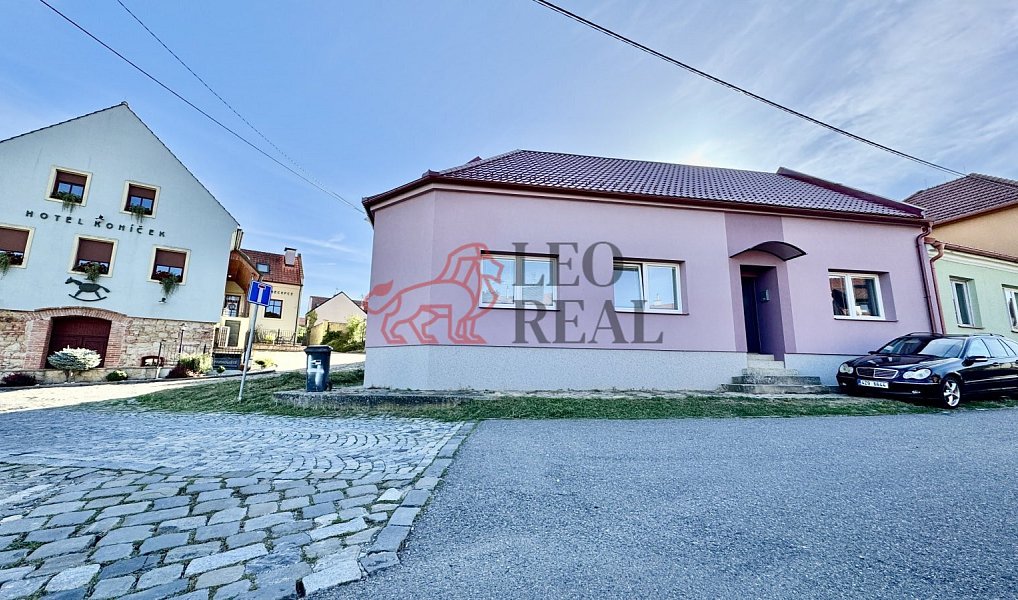 Pronájem kanceláře 22 m², Uherské Hradiště – náhled fotky 3