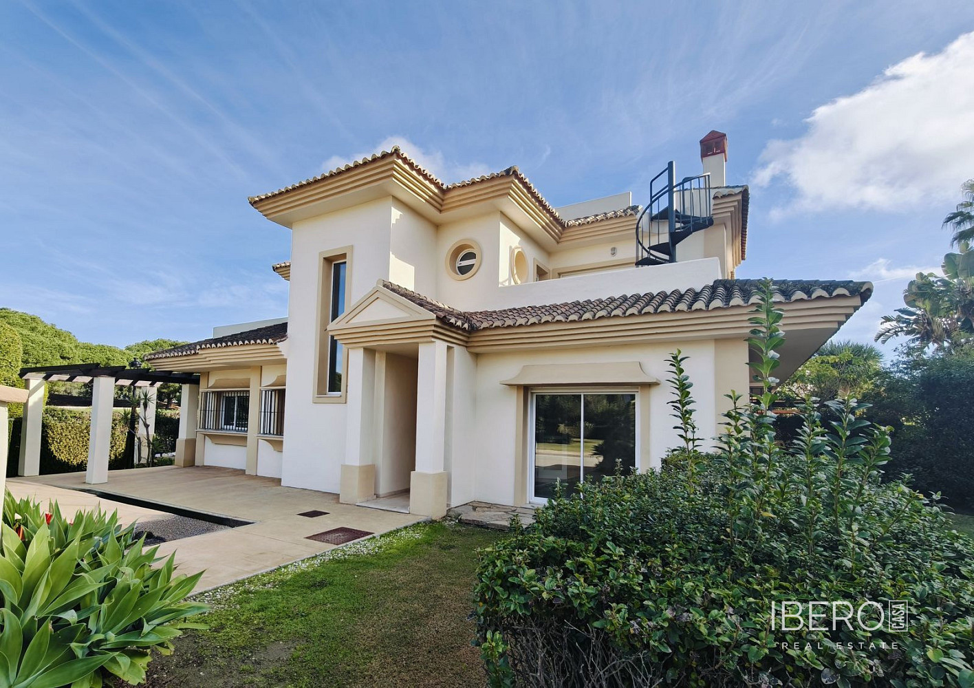 Prodej domu 168 m² s pozemkem 168 m²