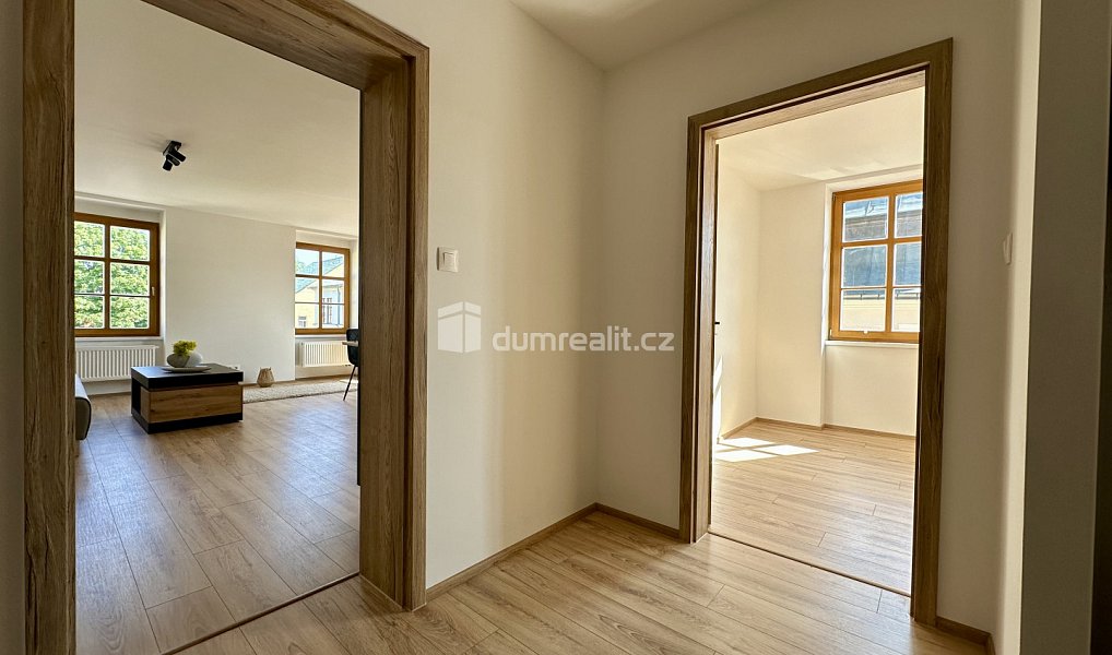 Prodej bytu 2+kk 60 m², Horní Blatná – náhled fotky 8