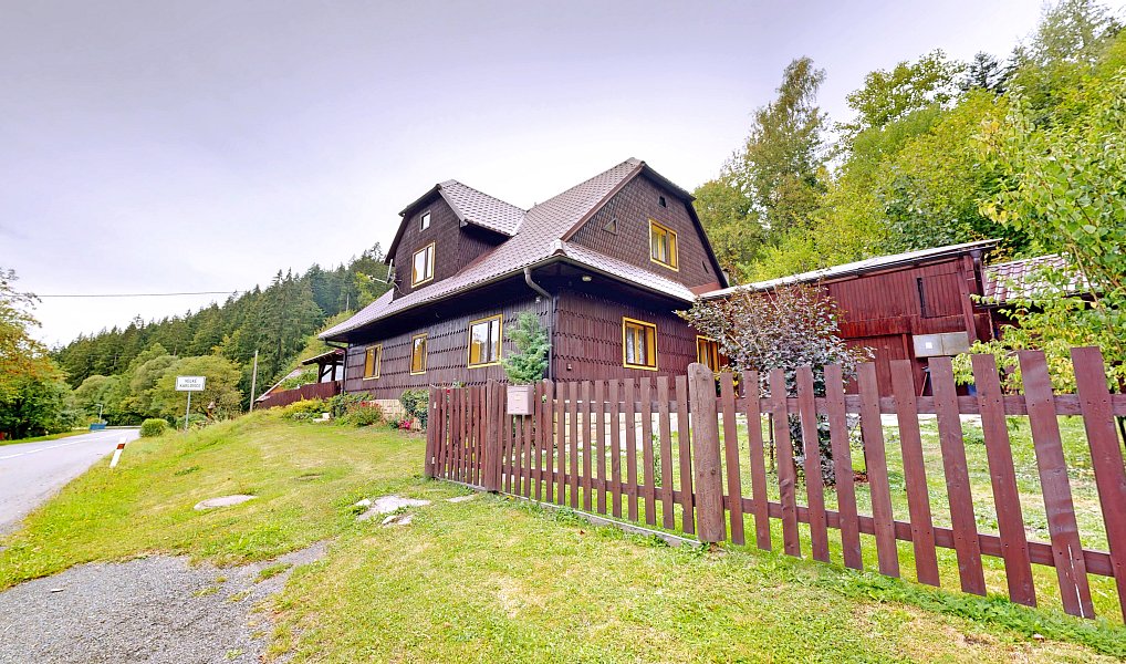 Prodej rodinného domu, 183 m², Vsetín, Velké Karlovice