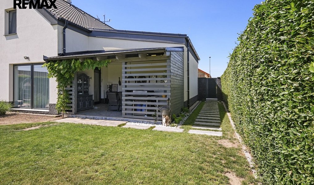 Prodej domu 176 m² s pozemkem 1 000 m², Kupařovice – náhled fotky 39