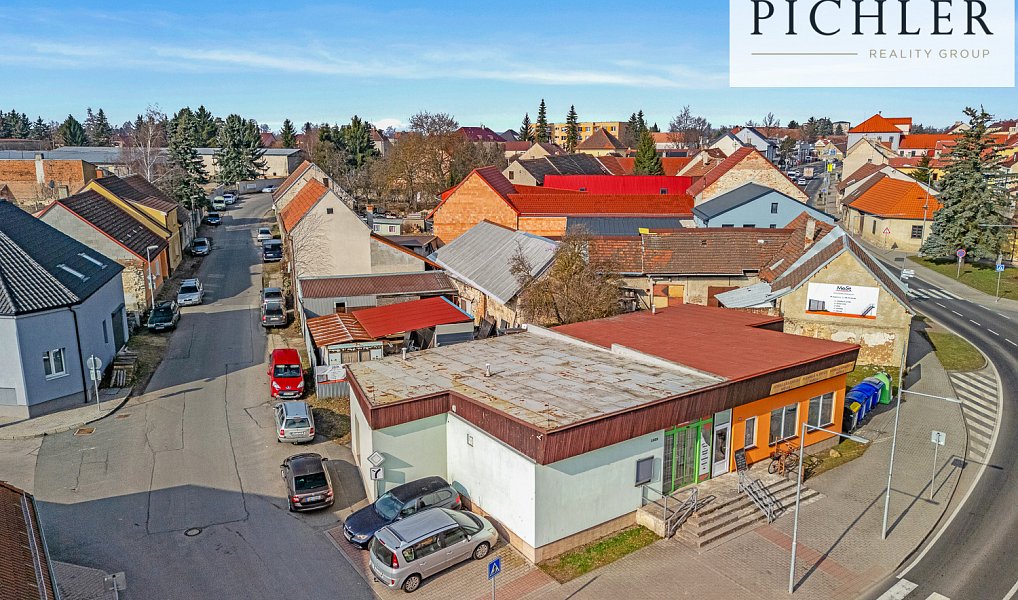 Prodej komerčního pozemku 144 m², Nové Strašecí – náhled fotky 2
