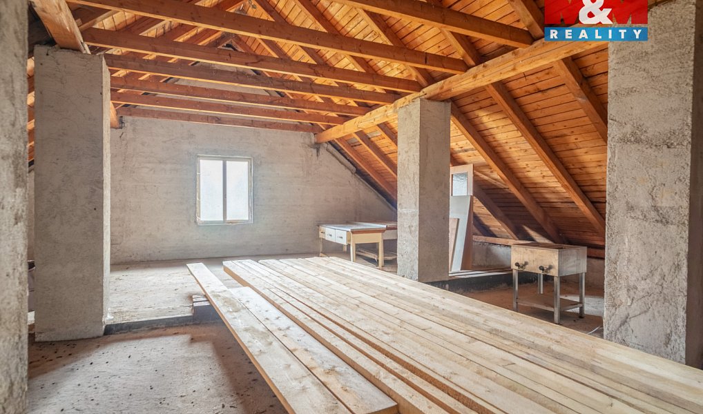Prodej obchodních prostor 160 m², Zbytiny – náhled fotky 10