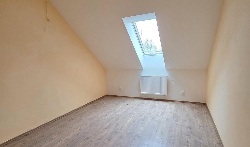 Prodej ubytovacího objektu 570 m², Drásov – náhled fotky 45