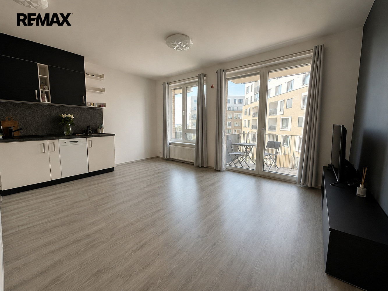 Prodej bytu 2+kk 54 m² – fotografie 2