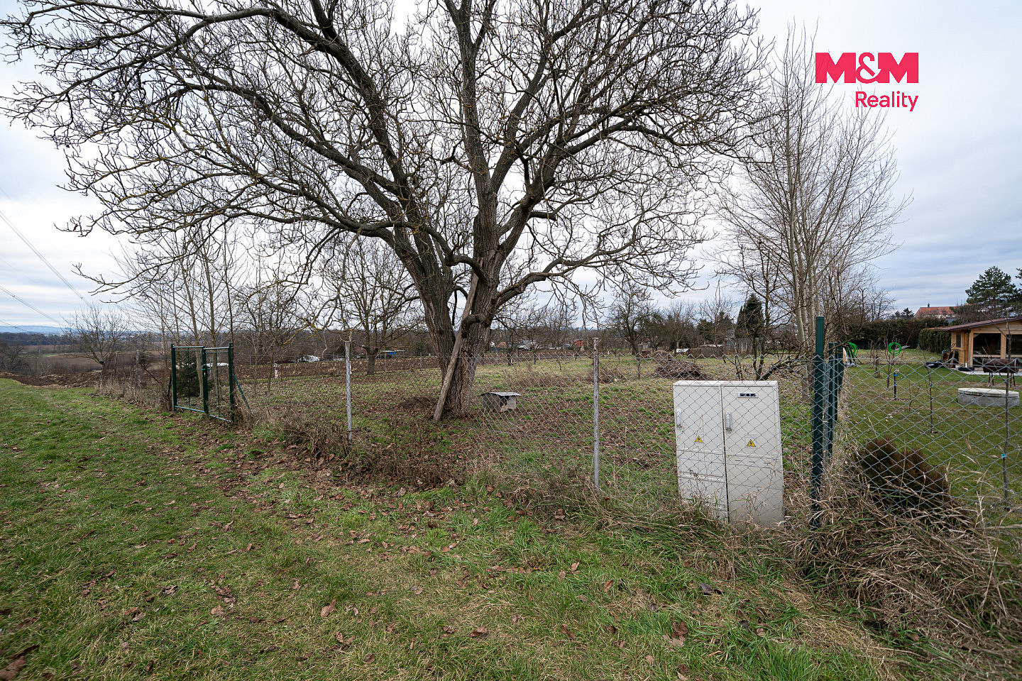 Prodej stavebního pozemku 1 279 m² – fotografie 4