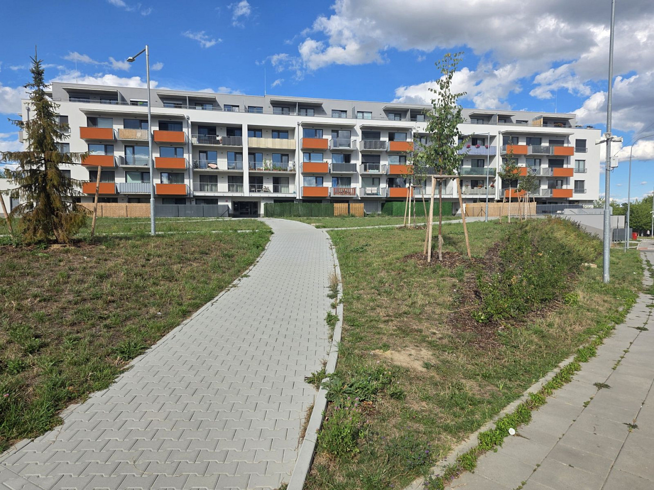Pronájem garážového stání 13 m², Aloise Rašína, Olomouc - Řepčín