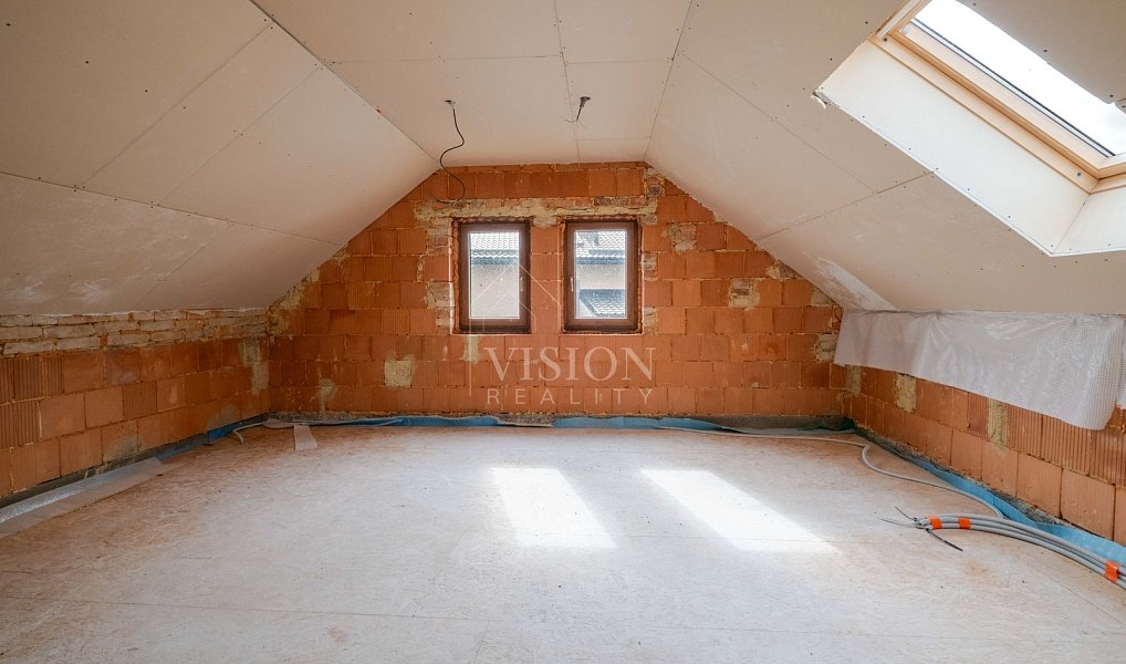 Prodej domu 134 m² s pozemkem 93 m², Srnín – náhled fotky 3