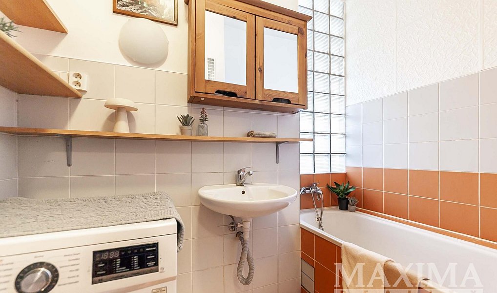 Prodej bytu 2+1 53 m², Praha – náhled fotky 8