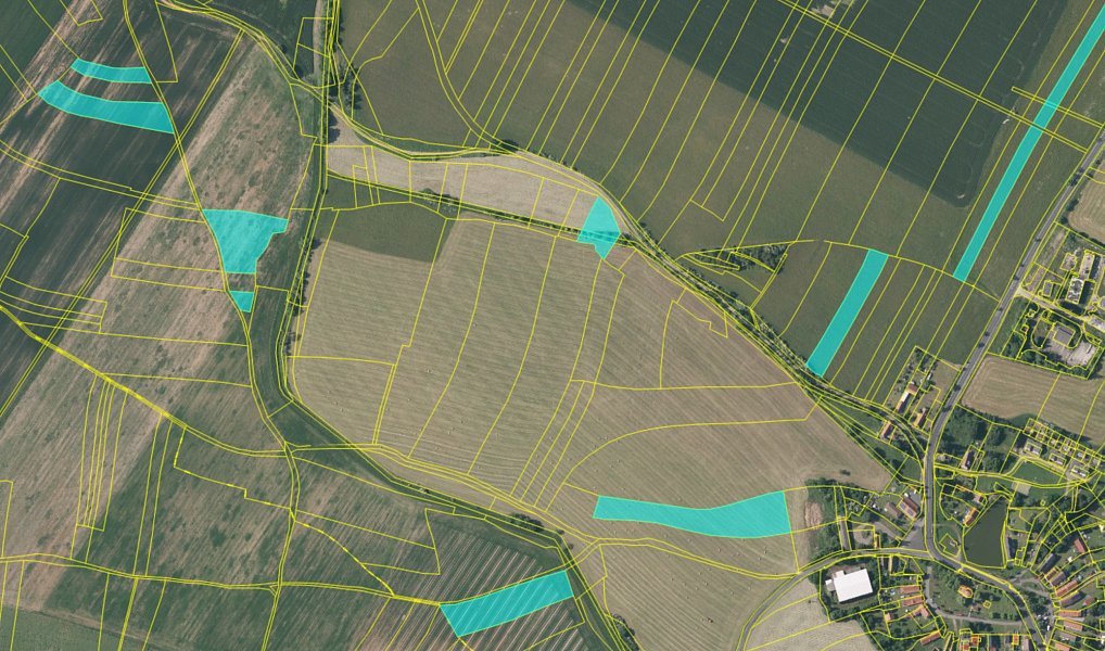 Prodej pole 44 456 m², Žďár – náhled fotky 3