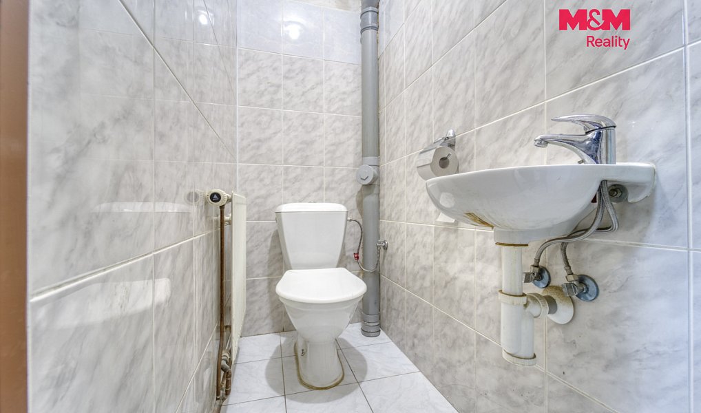 Prodej obchodních prostor 98 m², Rokycany – náhled fotky 11