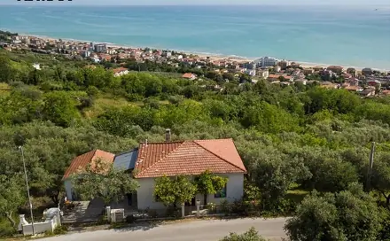 Prodej domu 229 m² s pozemkem 4 000 m², Provincia di Teramo, Itálie
