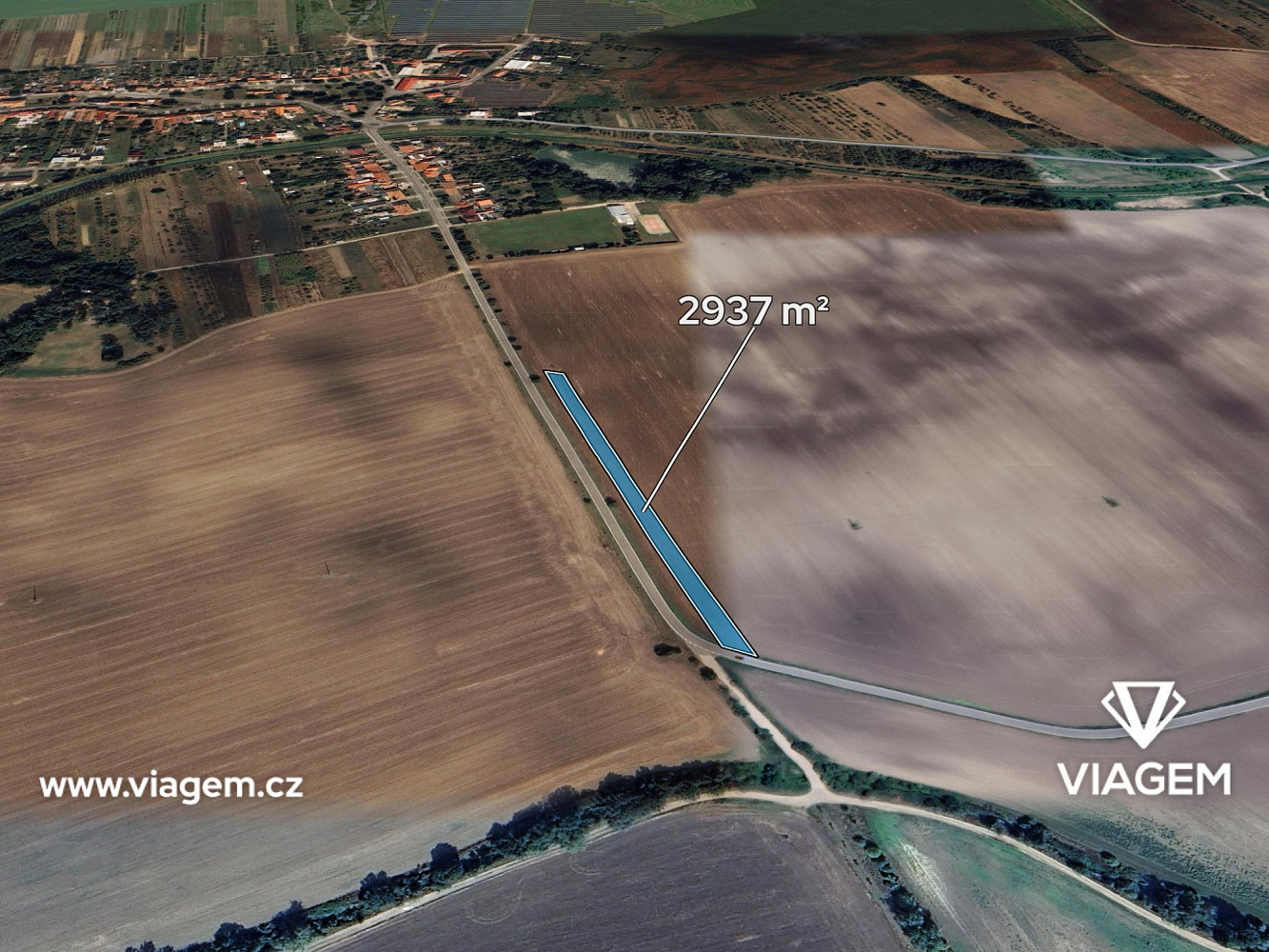 Prodej pole 587 m²