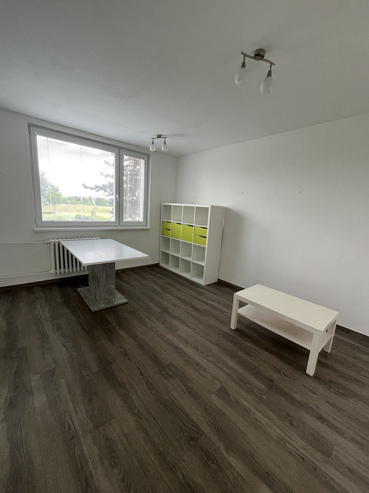 Pronájem bytu 4+kk 84 m² – fotografie 4