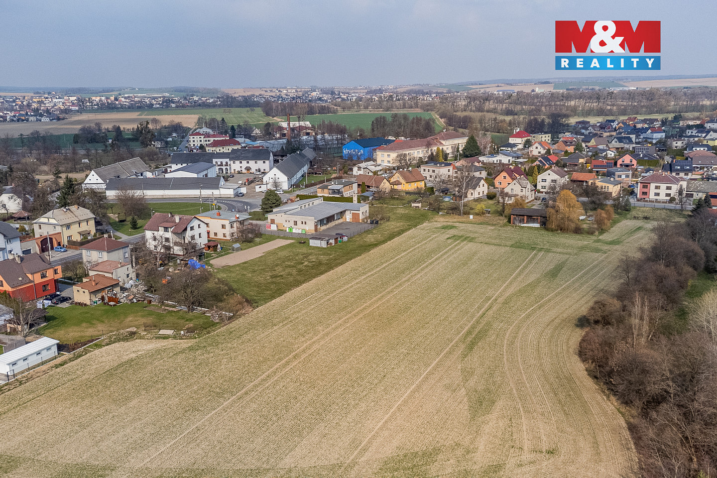 Prodej stavebního pozemku 4 204 m² – fotografie 2